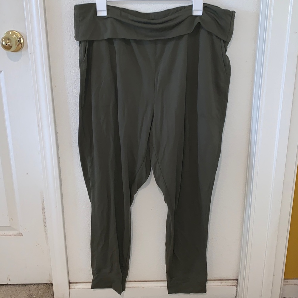 Yoga Pants